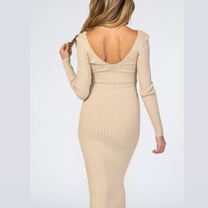 Taupe V-Neck Long Sleeve Fitted Maternity Maxi Dress